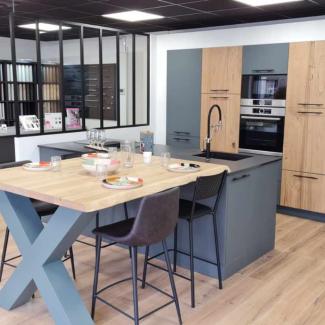 showroom-roanne-cuisine-intro.jpeg