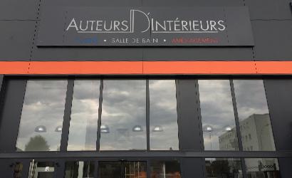 Façade du showroom du cuisinistes Auteurs d'Intérieurs à Plaisir dans les Yvelines (78)